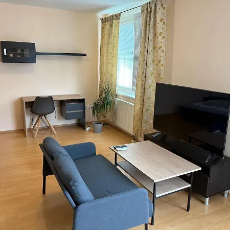 Appartamento The By The Airport